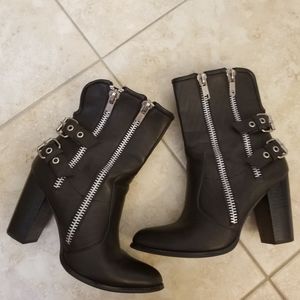 Chinese Landry boots
